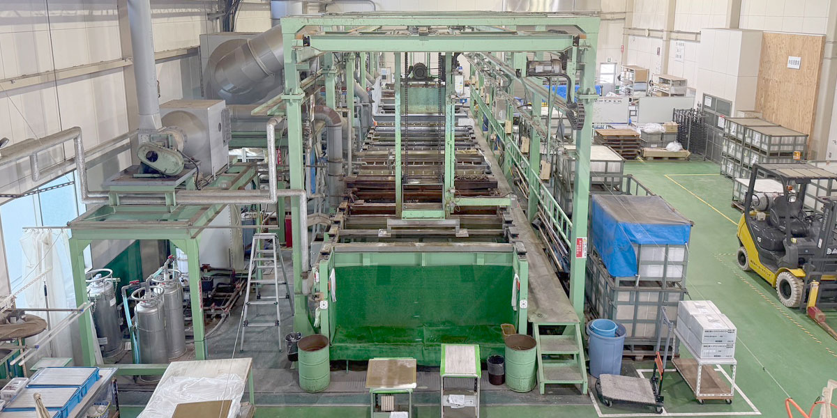 株式会社DCC 北陸工場(工場内写真)